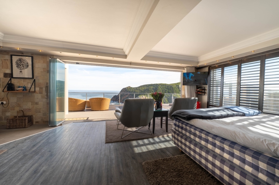 9 Bedroom Property for Sale in The Heads Western Cape